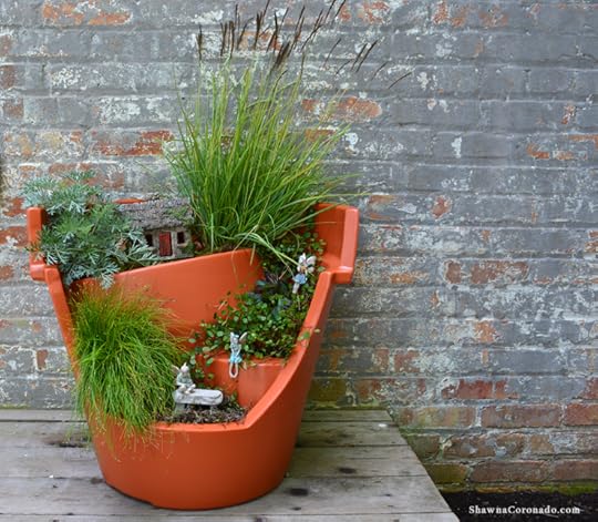 Broken Pot Fairy Container Garden Spring