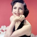 Betty White lb