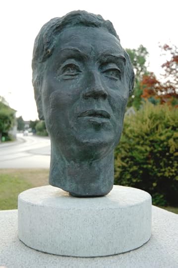 Bust of Alban Berg in Austria. Photo: Johan Jaritz, CC BY-SA 3.0 via Wikimedia Commons.
