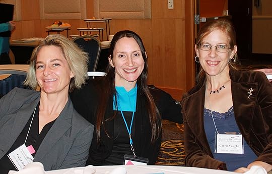 Artist GoH Galen Dara, festival organizer Sandra Wickham, and Author GoH Carrie Vaughn at the 2016 Creative Ink Festival.