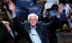 Bernie Sanders speaking at an event in Phoenix, Arizona, July 18, 2015 (Gage Skidmore/CC BY-SA 3.0)
