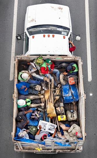 Alejandro Cartagena, Carpoolers #51, 2012 Courtesy the artist