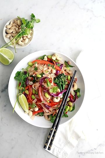 This easy vegetarian and vegan pad Thai recipe is loaded with colorful vegetables like broccoli, bell pepper, and edamame and coated with a delicious homemade pad Thai sauce.