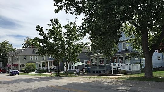 Main Street, Vermilion, Ohio (Photo: Sarah Sundin, August 2016)