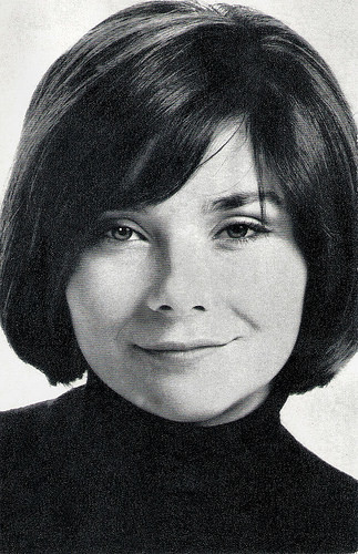 Macha Méril