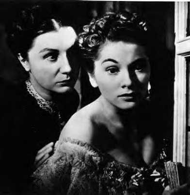 Figure 3: “Why don’t you?” Mrs. Danvers tempts the heroine, with death and desire.