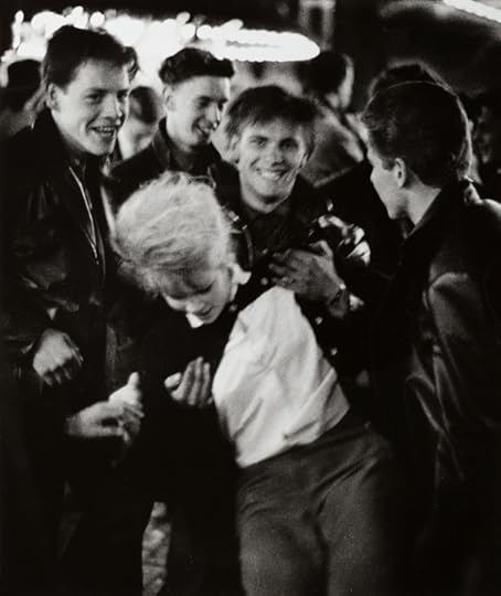 Ed van der Elsken, Nieuwmarkt Fair, Amsterdam, 1963 © the artist and courtesy the Ed van der Elsken estate and Nederlands Fotomuseum
