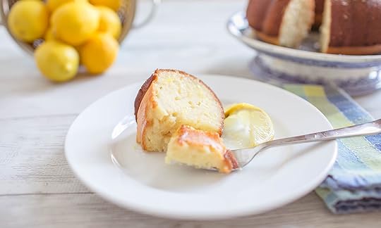 Lemon Bundt Cake | Lemon Desserts | Easter Desserts | Dessert Recipes with Young Living Vitality Oils 