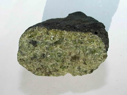 Mineral_Olivino_GDFL046