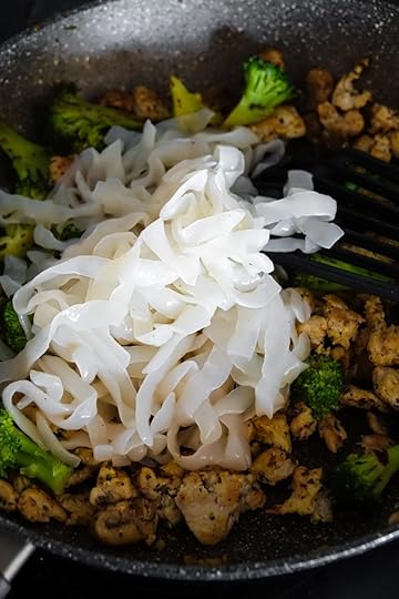 merilin-taimre-paljas-porgand-chilli-kaubamaja-tervise-fitness-tooted-toidukaubad-tervislik-toit-kalorivaba-sport-tooted-varustus-arvustus