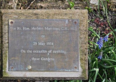 New River Walk: memorial to Herbert Morrison