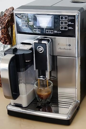latte-cappuccino-kohvijoogid-sort-saeco-kohv-espresso-piimavahustaja-masin-soja-mandli-latte-lehma-piim-merilin-taimre-paljas-porgand-toidu-blogi