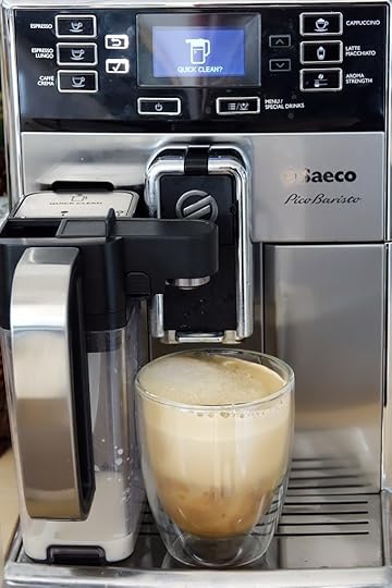 latte-cappuccino-kohvijoogid-sort-saeco-kohv-espresso-piimavahustaja-masin-soja-mandli-latte-lehma-piim-merilin-taimre-paljas-porgand-toidu-blogi