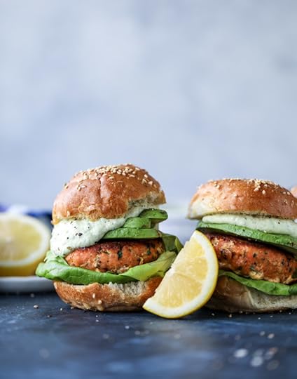 green goddess salmon burgers I howsweeteats.com 