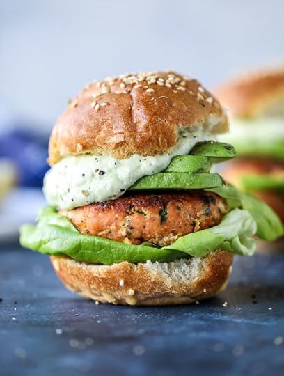 green goddess salmon burgers I howsweeteats.com