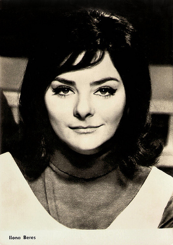 Ilona Beres in Nappali sötétség (1963)