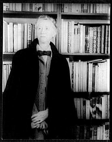 File:Marianne Moore 1948.jpg
