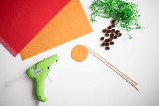 DIY taco drink stirrers for Cinco de Mayo I howsweeteats.com