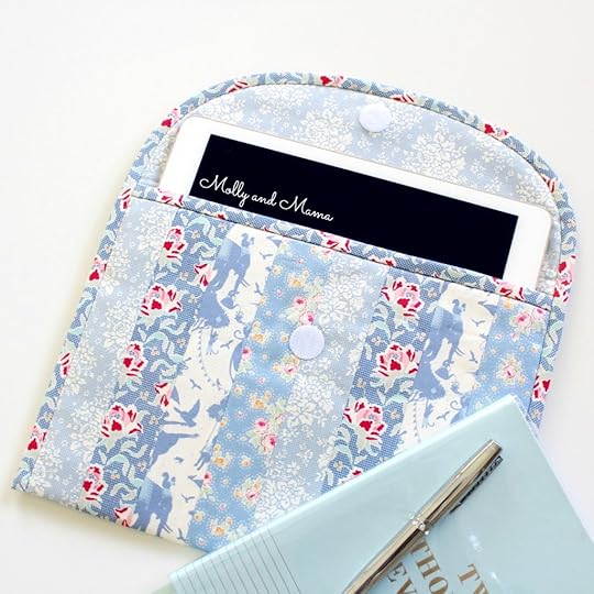 The-Summer-Rose-IPad-Cover-Pattern-by-Molly-and-Mama