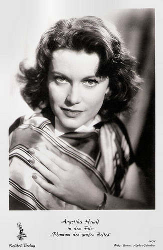 Angelika Hauff in Das Phantom des grossen Zeltes (1954)