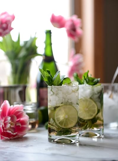 10 perfect cocktails for Mother's Day I howsweeteats.com 