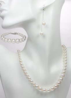 Bridal Graduated Pearl Set