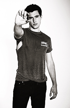  photo tumblr_static_tumblr_moecgfgppn1s5zgd6o1_250_zpsejfvf4ft.jpg