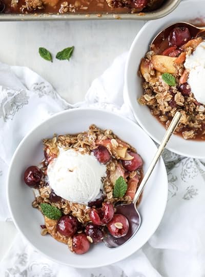 cherry peach crisp with oatmeal cookie crumble I howsweeteats.com