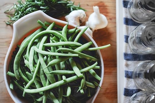 pickling green beans.jpg