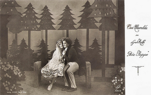 Ossi Oswalda and Hermann Thimig in Die Puppe