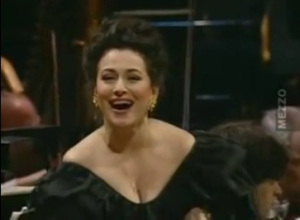 Leontina Vaduva and Placido Domingo singing Caro Elisir from Donizetti's L'Elisir D'Amore at the Gold and Silver Gala at Covent Garden