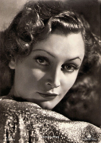 Claude Farell (Monika Burg)