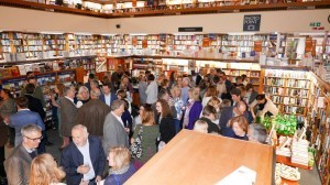 night visitor launch crowd