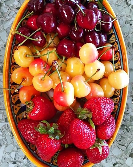 Image may contain: fruit, plant, food and outdoor