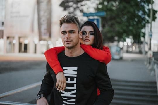 merilin-taimre-paljas-porgand-fit-couple-paar-suhe-uku-suviste-rauno-liivand-janne-jüsma-denim-dream-tommy-hilfiger-calvin-klein-guess-adidas-eesti-reebok