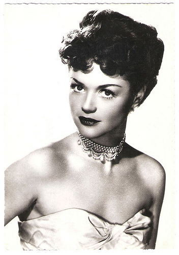 Simone Simon
