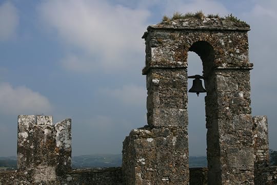 A poem and photograph from my latest book, Ireland, Place out of Time (2017). Order your copy from Amazon.