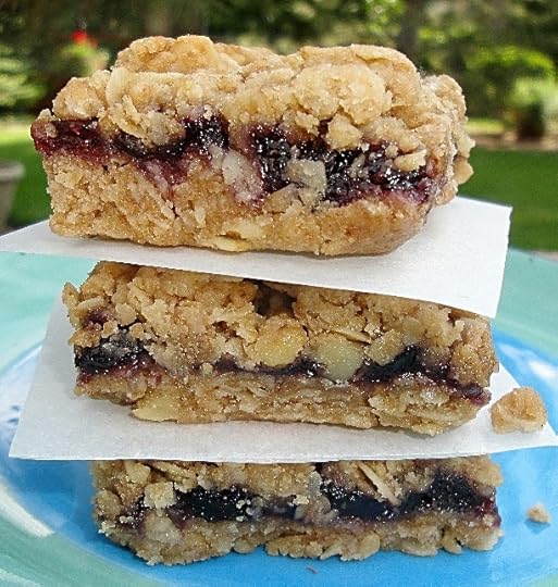 Carol Fenster's vegan oat bars use gluten-free oats and oat bran from Bob's Red Mill..