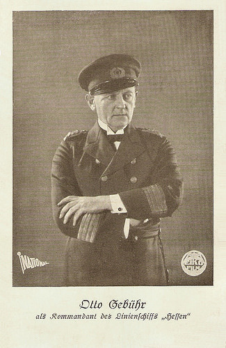 Otto Gebühr in In treue stark (1926)