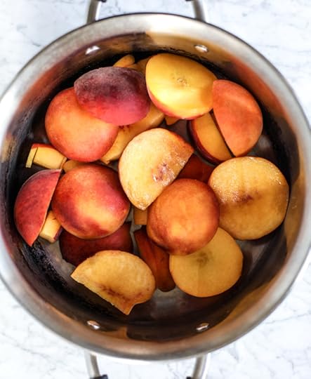 sparkling peach cider I howsweeteats.com