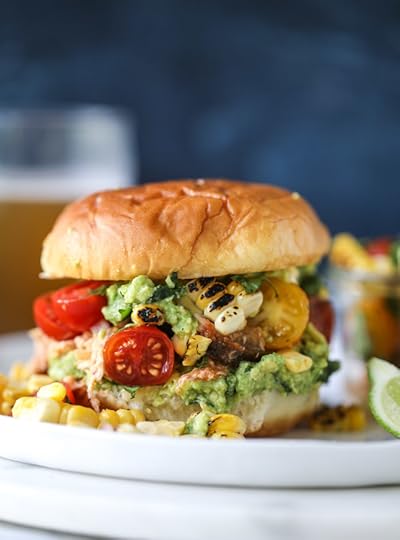 pulled chicken guacamole sliders with grilled corn pico I howsweeteats.com