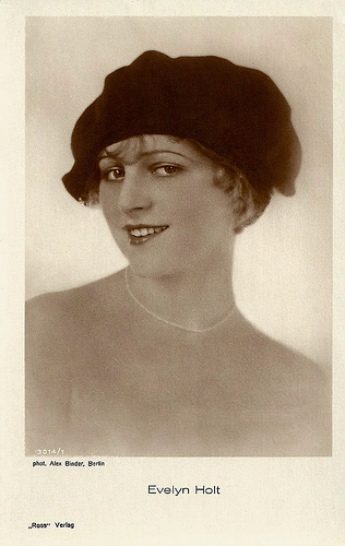 Evelyn Holt