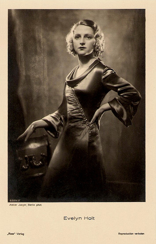Evelyn Holt