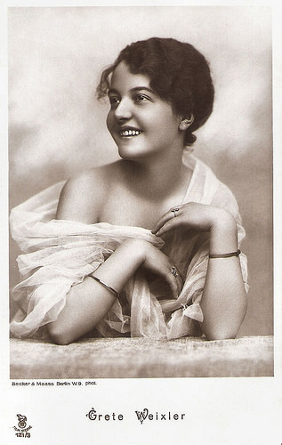 Grete Weixler