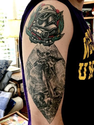 Stormtrooper and Yoda | Source: Kyle, stormtrooper helmet inked by Matt Park at Stingray Body Art, Yoda inked by Jonathan Love at Bound By Design
