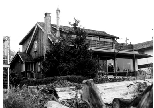 1768 Argyle Avenue, West Vancouver