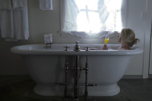 Bob Holmes_bathtub and light.png