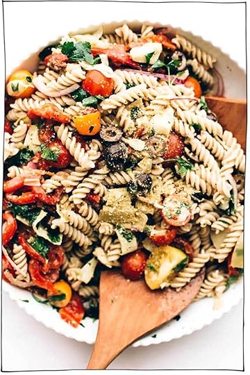 25 Vegan Cold Summer Meals (that require very little to no cooking). Perfect for those hot summer days when you want to spend as little time in the kitchen as possible! #itdoesnttastelikechicken