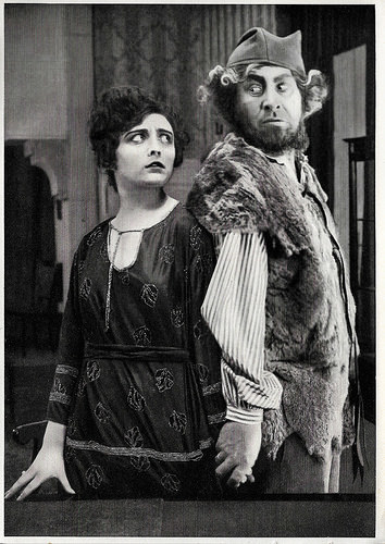 Pola Negri and Emil Jannings in Vendetta (1919)