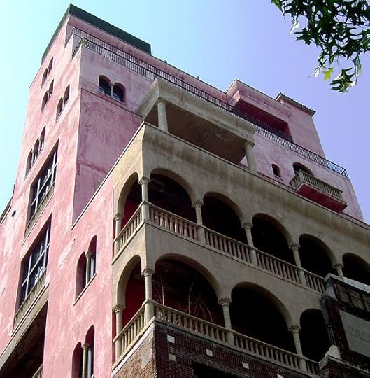File:Palazzo Chupi from the side.jpg